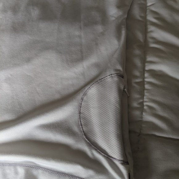 ALO Coolfit Crew & V-Neck Bundle - Picture 9 of 10